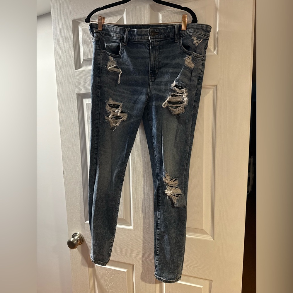 American Eagle Outfitters Blue Ripped Skinny Jeans Modern Style